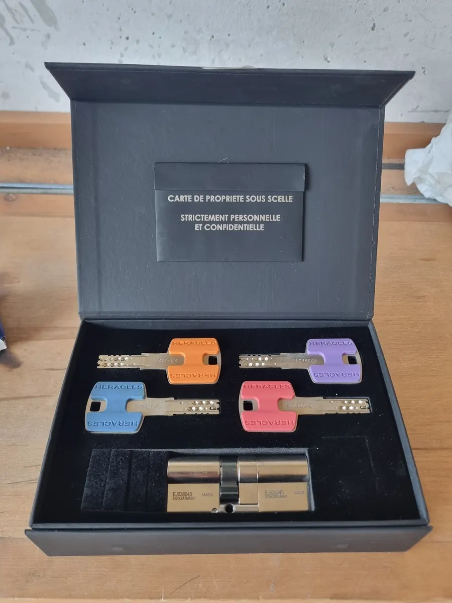 Cylindre Héraclès Platinium A2P coffret 5 clés haute sécurité Arti AI Nice